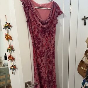 Elegant Pink Floral Dress